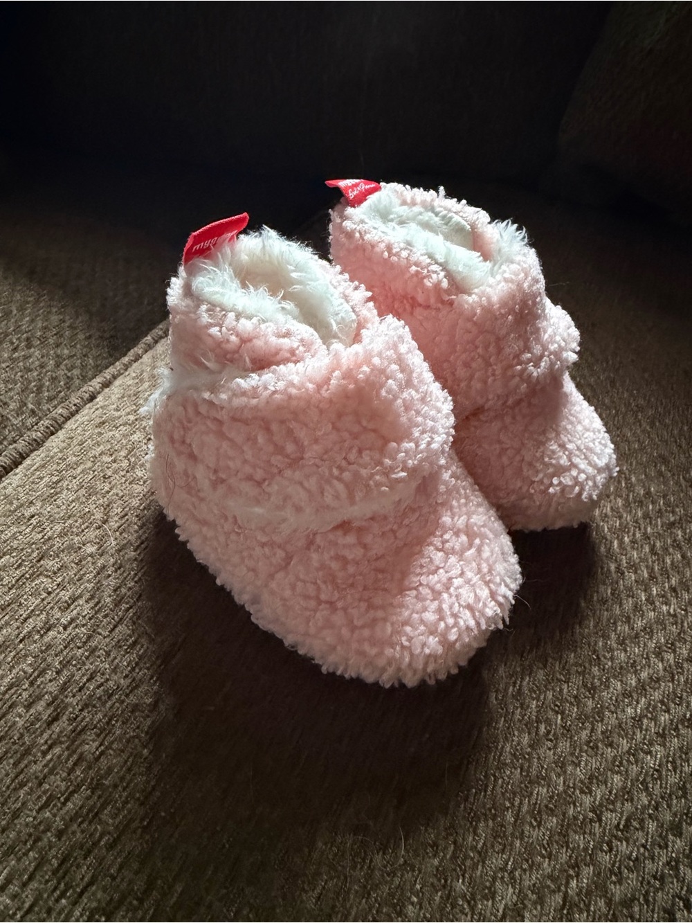 Baby Pink Sherpa Booties - Cozy Baby Shoes